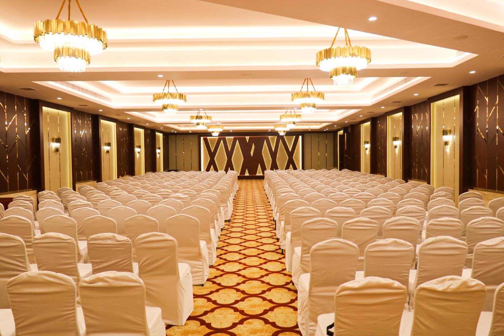 Jenneys Residency Hotel Coimbatore Buitenkant foto
