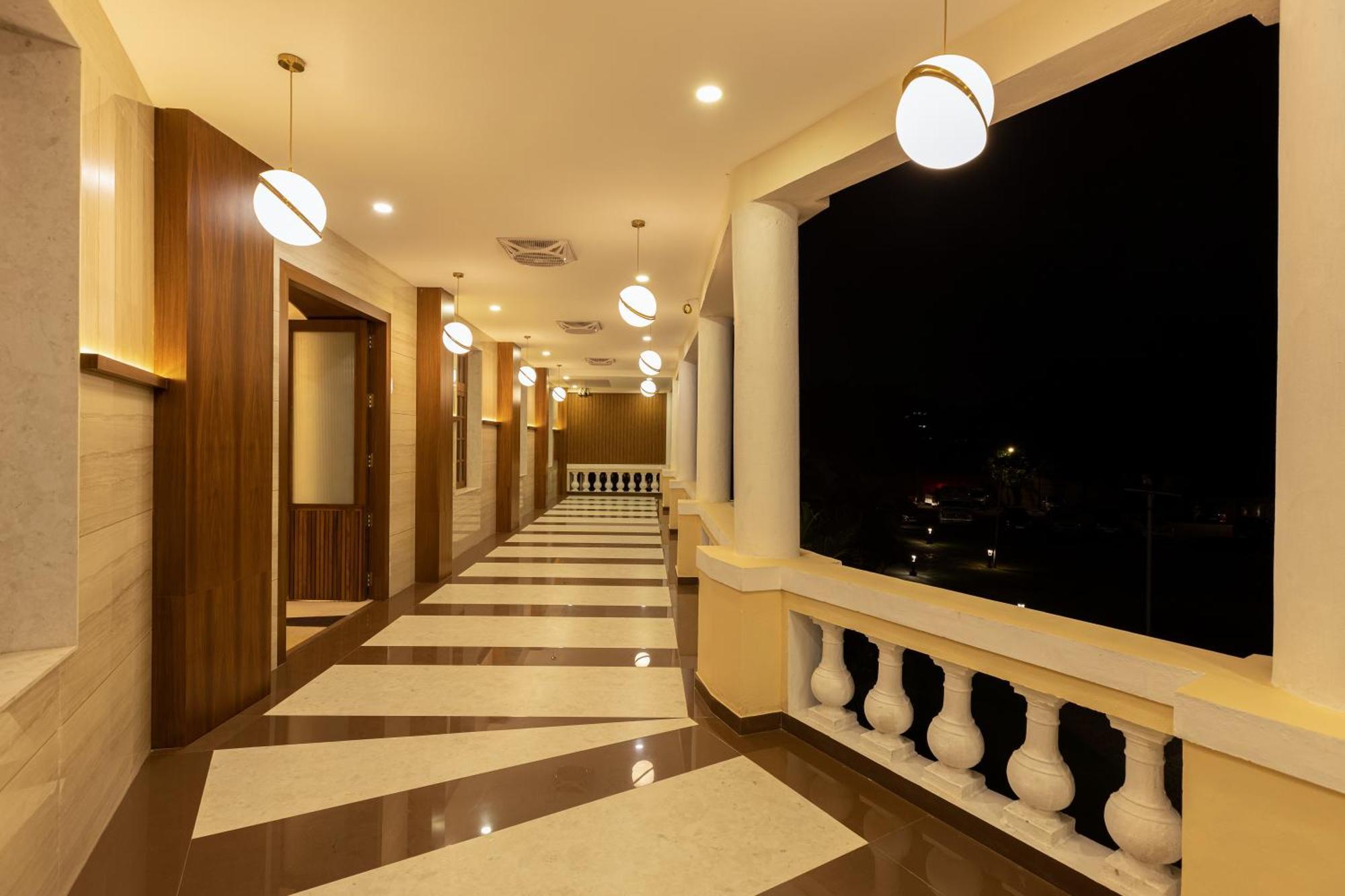 Jenneys Residency Hotel Coimbatore Buitenkant foto
