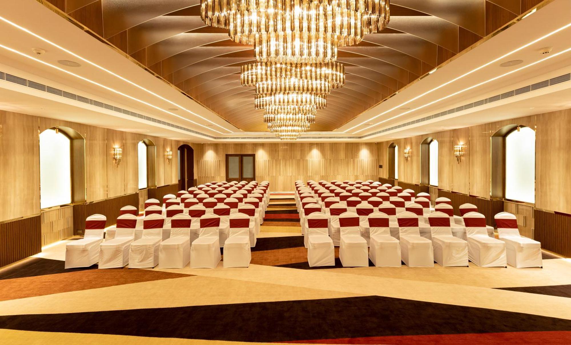 Jenneys Residency Hotel Coimbatore Buitenkant foto